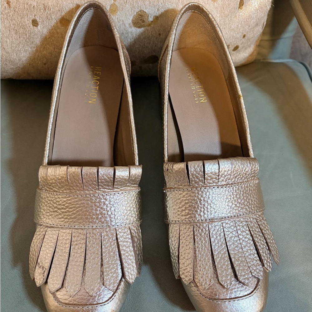 Reaction by Kenneth Cole Metallic Gold Loafer Pumps